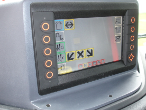 Autopompe multifonctionnelle avec rampe d'arrosage