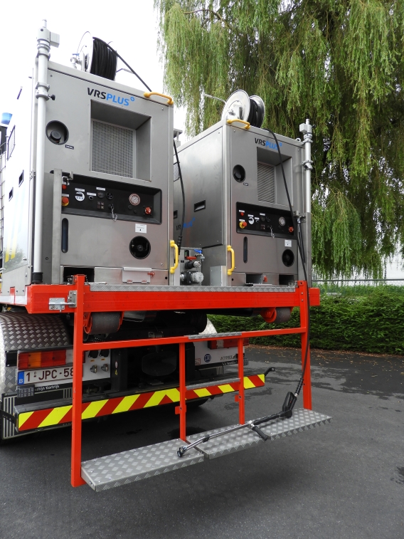 Conteneur nettoyage de route  
