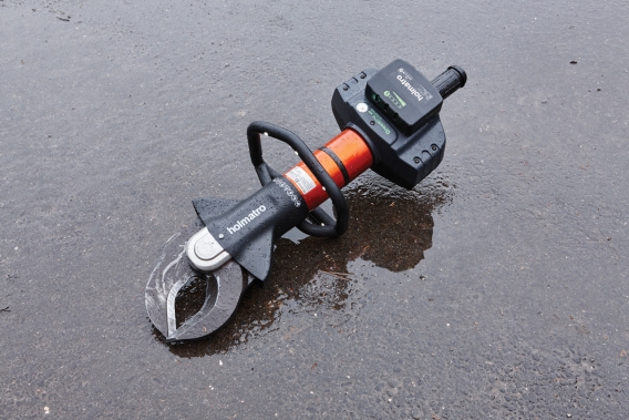 STINGER LED LAMP WITH 230V CHARGER
