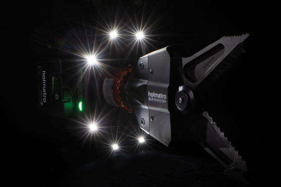 STINGER LED LAMP WITH 230V CHARGER